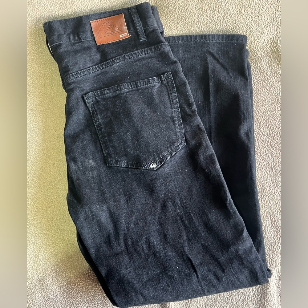 Black quicksilver jeans size 30